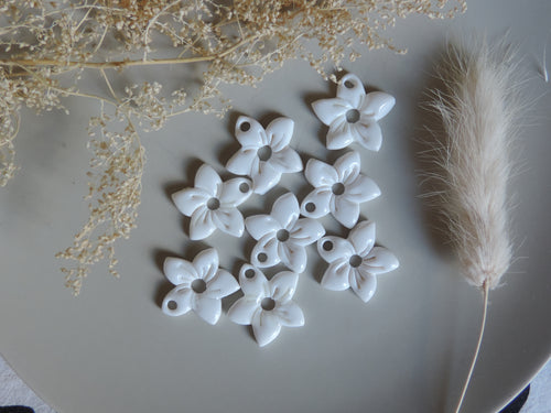 Flower charms